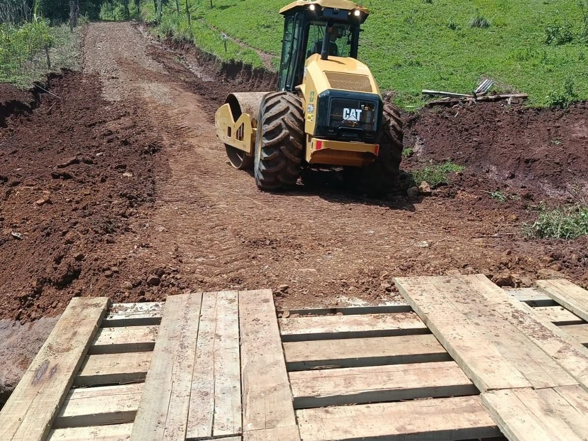 Nova Laranjeiras amplia ações nas estradas rurais com construção de quatro novas pontes